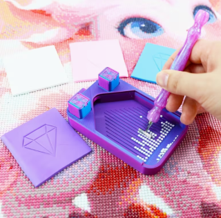 Preview: Diamond Painting Lila Wachs Diamantton